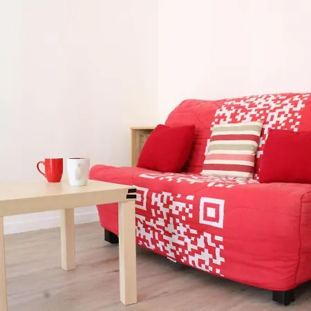Rdc A Pres & Parc - 2 Pers, Parking Facile, Sejour Avec Canape Convertible - Fr-1-246-110 Appartement La Rochelle (Charente-Maritime)
